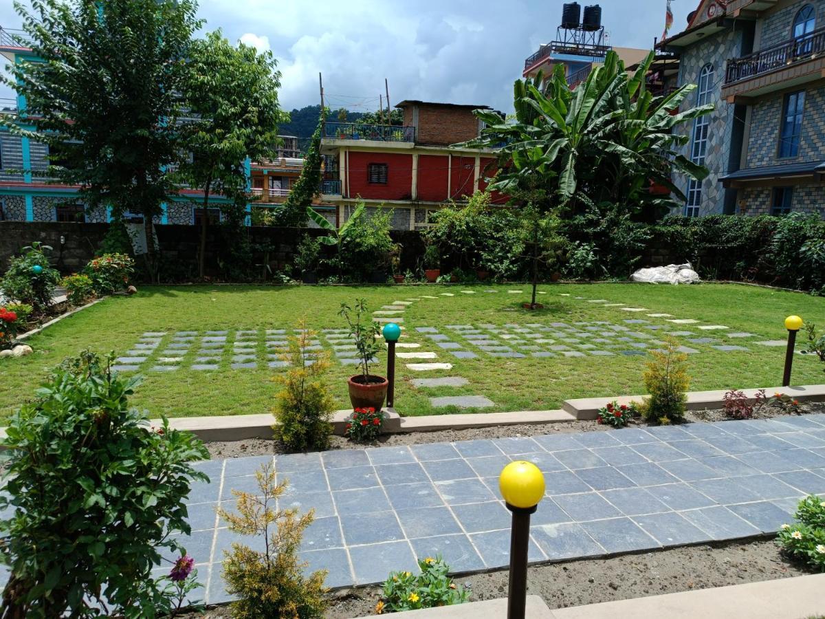 Paradise Boutique Hotel Pokhara Exterior foto