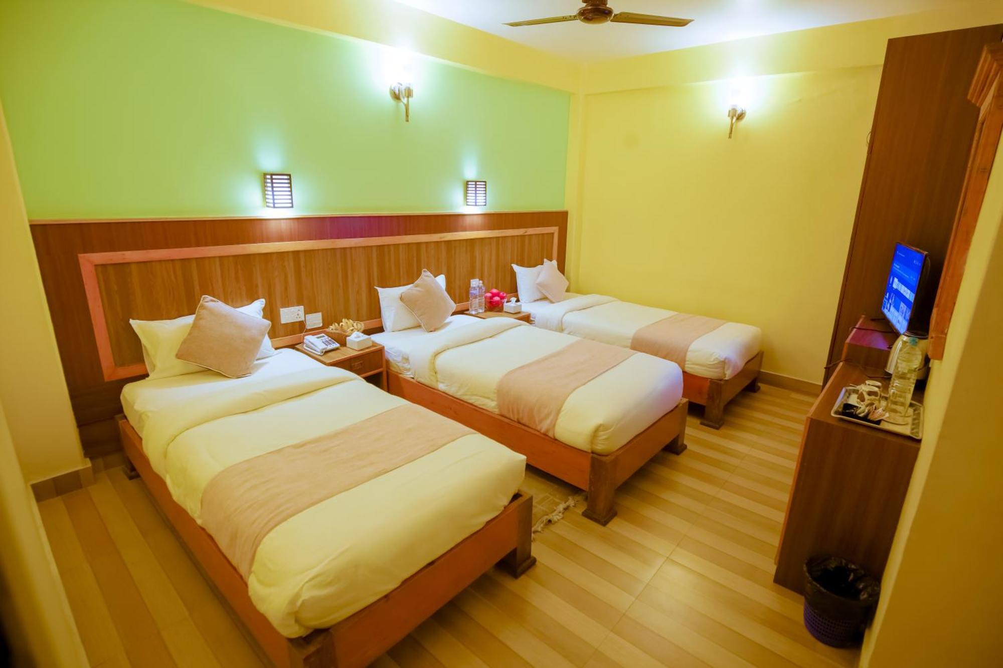 Paradise Boutique Hotel Pokhara Exterior foto